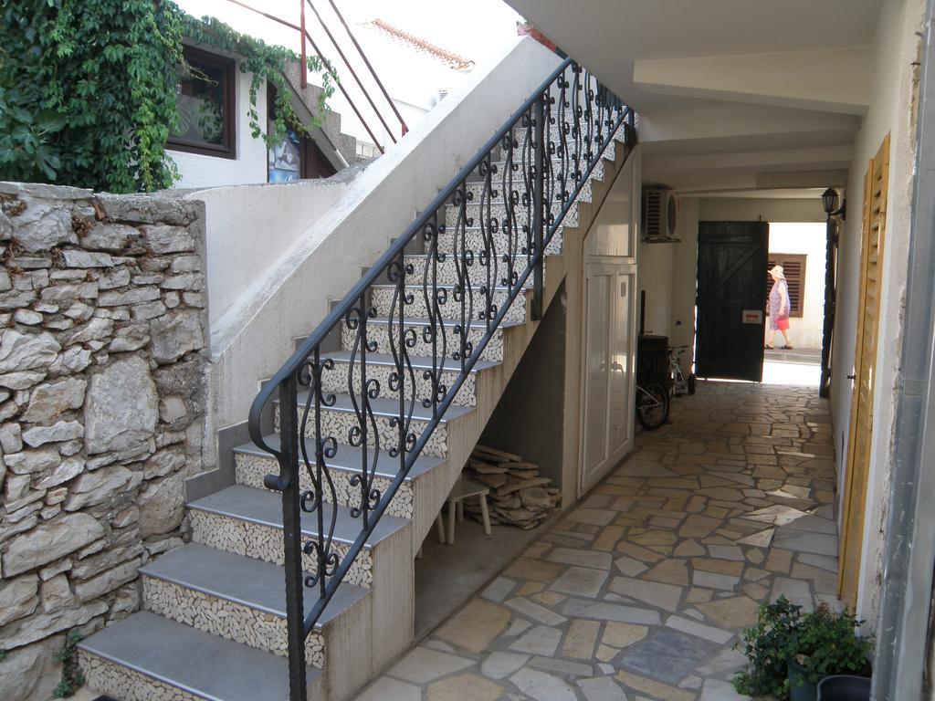 Apartment Amalija Primošten Exterior foto