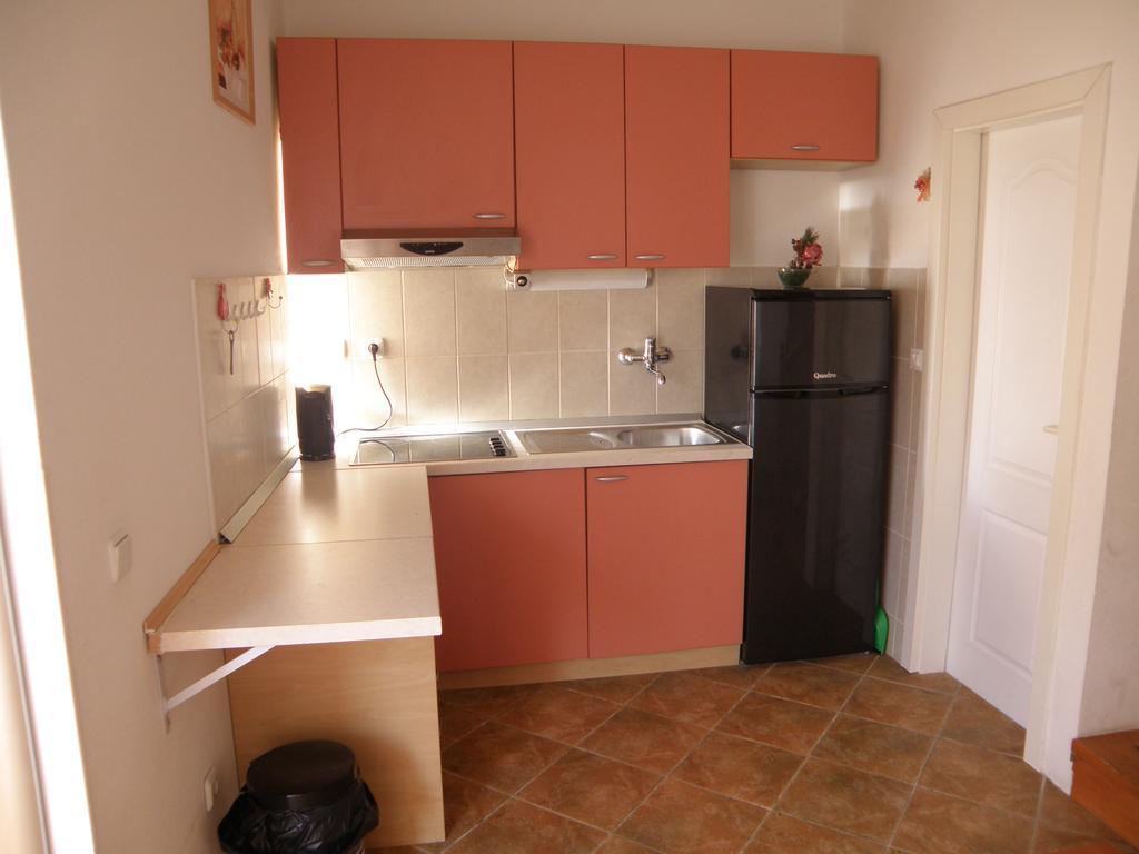 Apartment Amalija Primošten Exterior foto